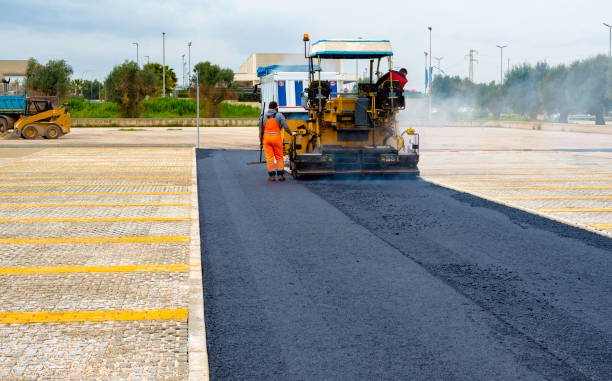 Best Driveway Paving Contractor  in Maysville, GA